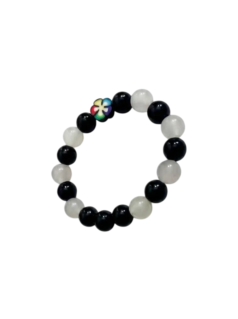 Black & White Yin Yang Flower Bracelet alternate